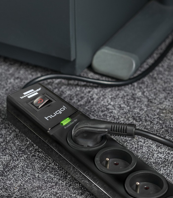 Multiprise 3 prises 2 USB + interr. HUGO 2m noire R.1150611503 
