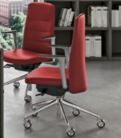Fauteuil visiteur DIADE simili cuir bordeaux roulettes